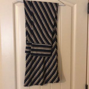 Maxi skirt. Wide waisted band